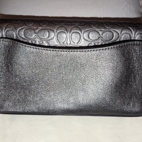 Coach Dinky Bag, Metallic Graphite Signature Leather EUC - Picture 6 of 16